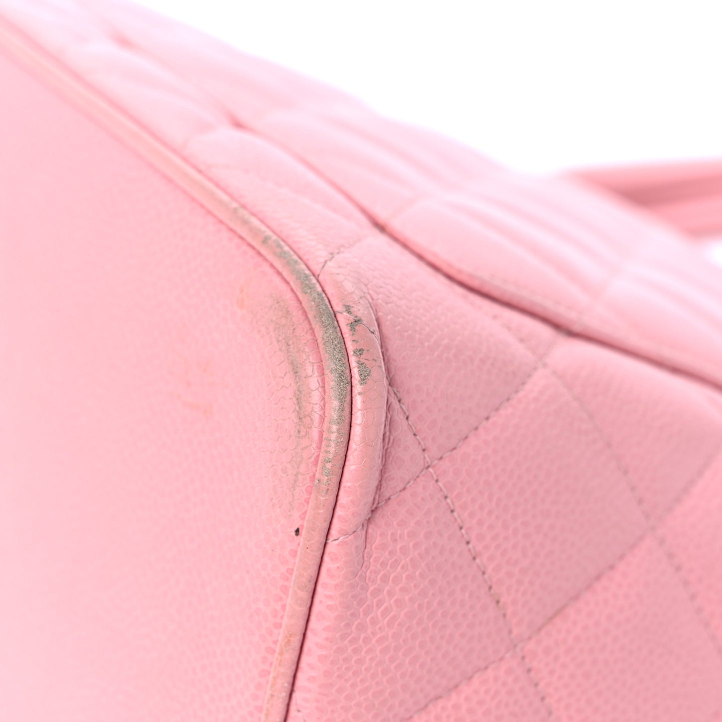 Caviar Medallion CC Tote Light Pink