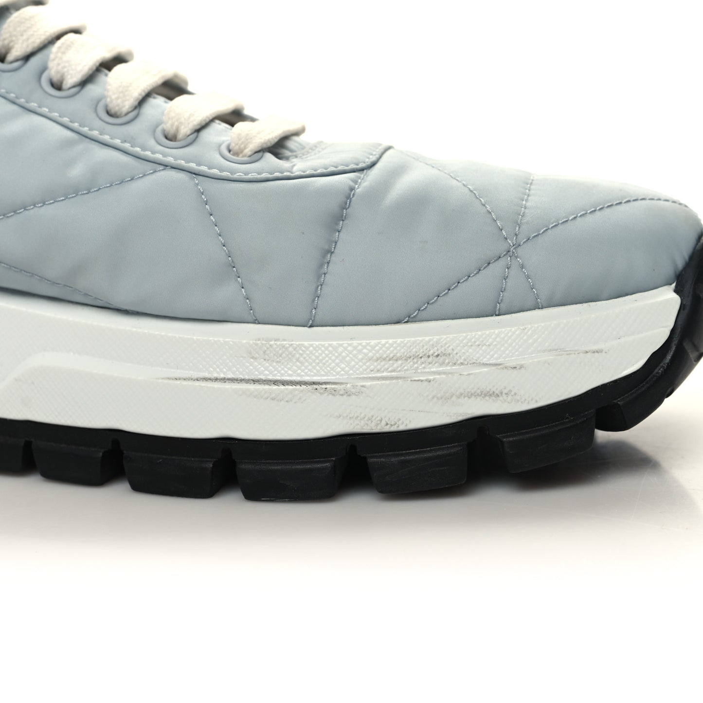 Re-Nylon Piuma Metal Triangle Logo Quilted 45mm Sneakers 39.5 Fiordaliso