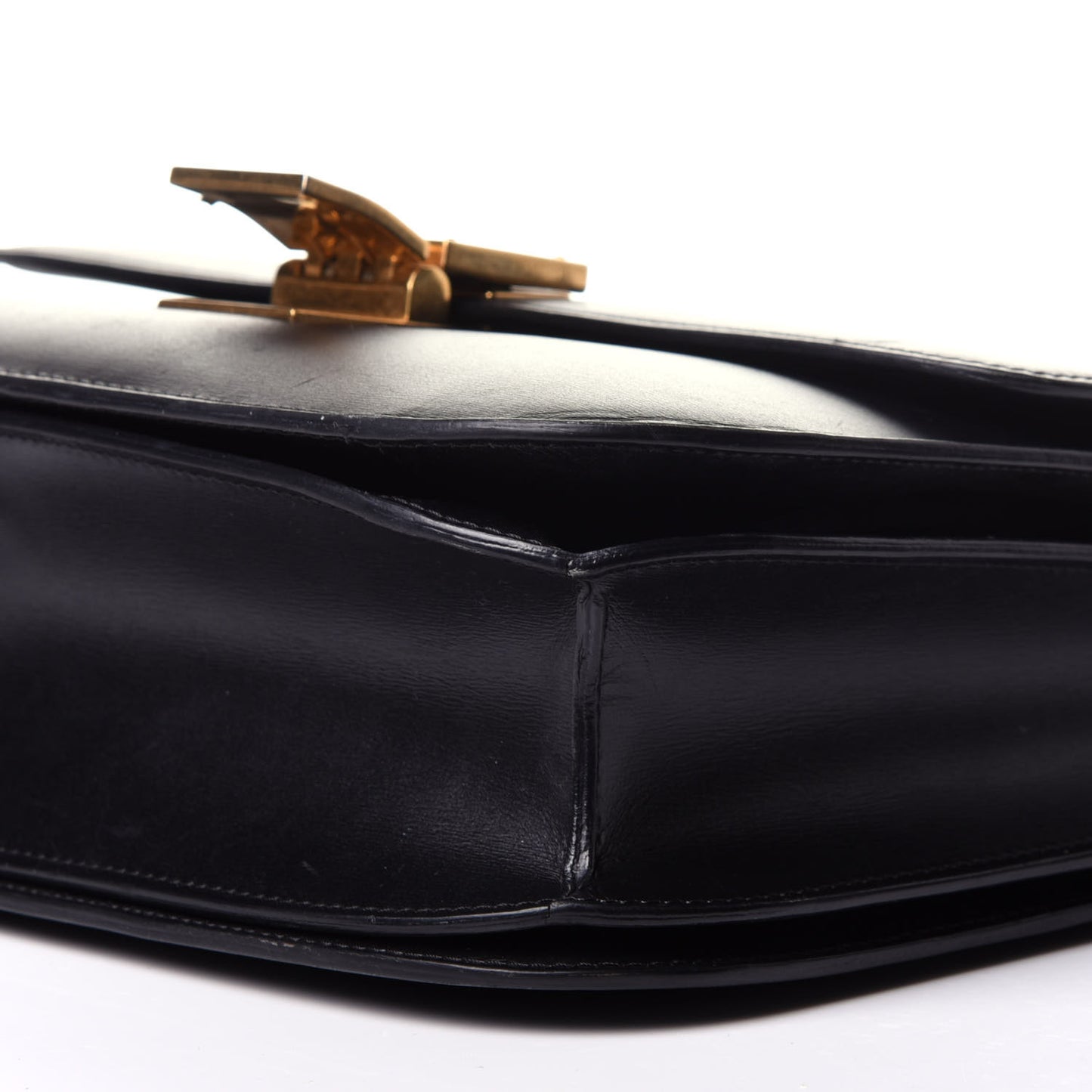Box Calfskin Medium Classic Box Flap Bag Black