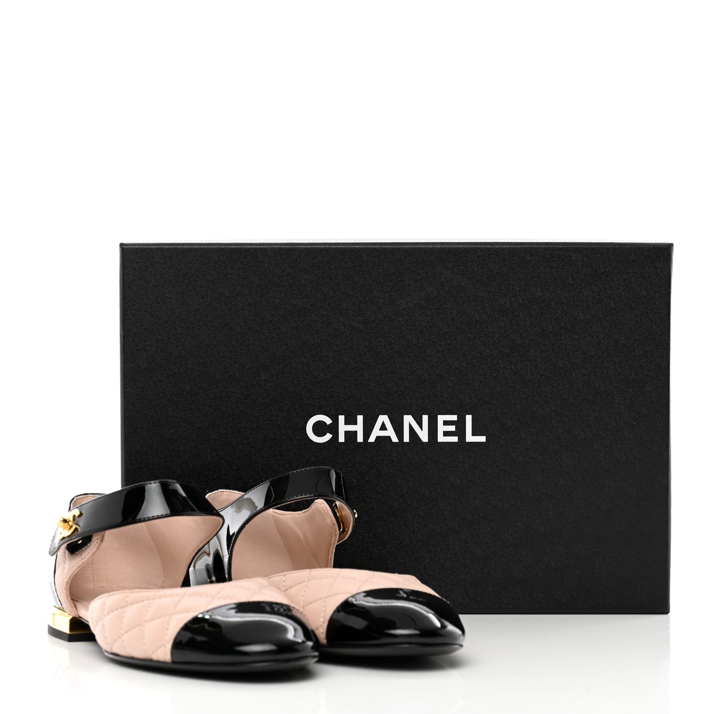 Patent Lambskin Quilted Cap Toe Ballerina Flats 36 Beige Black