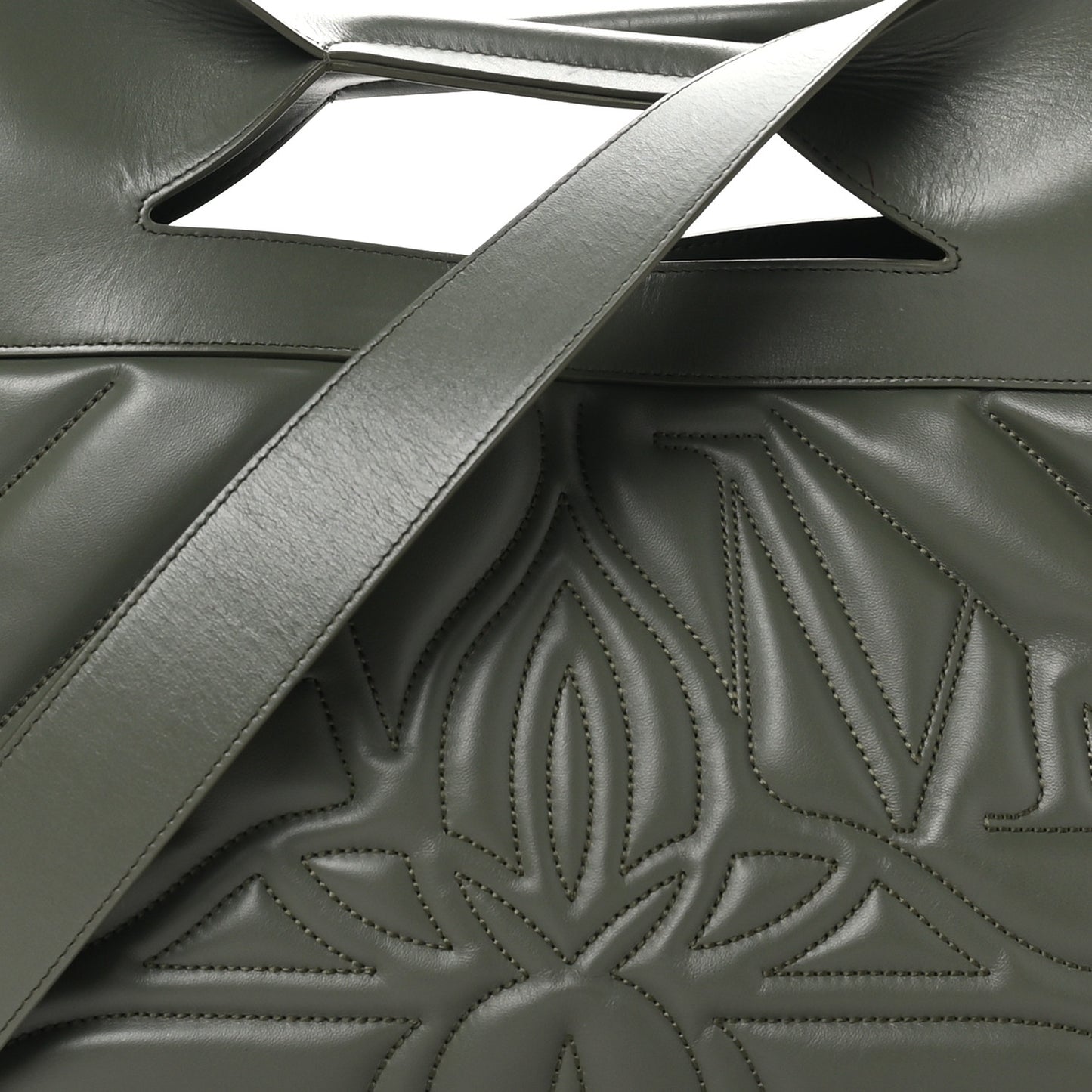 Calfskin Quilted Small The Bow Bag Green
