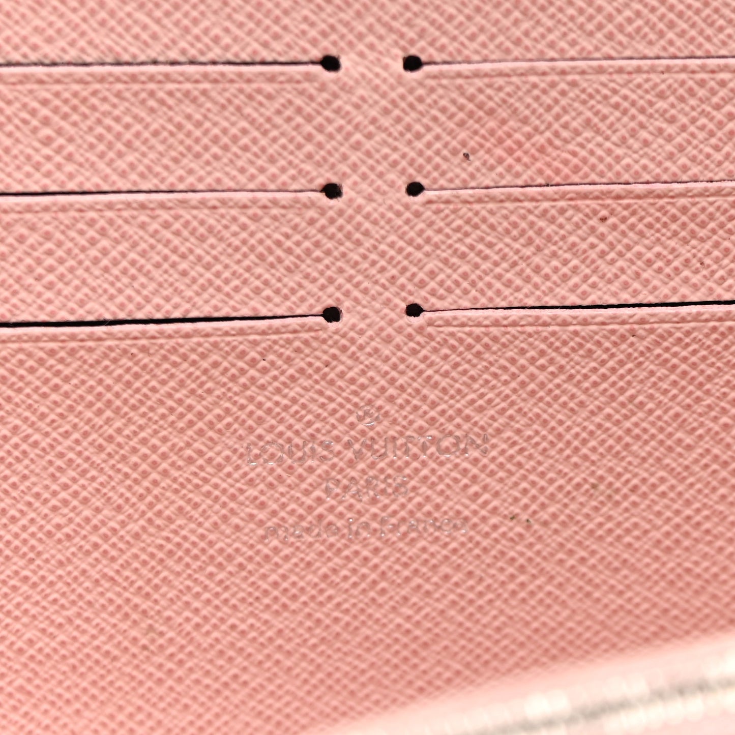 Epi Twist Chain Wallet Rose Ballerine