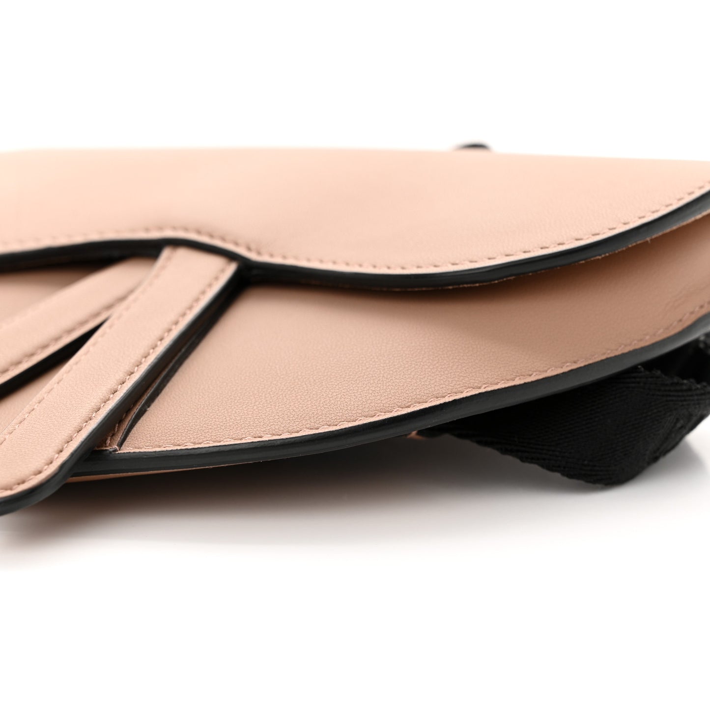 Ultra Matte Calfskin Saddle Belt Bag Rose Des Vents
