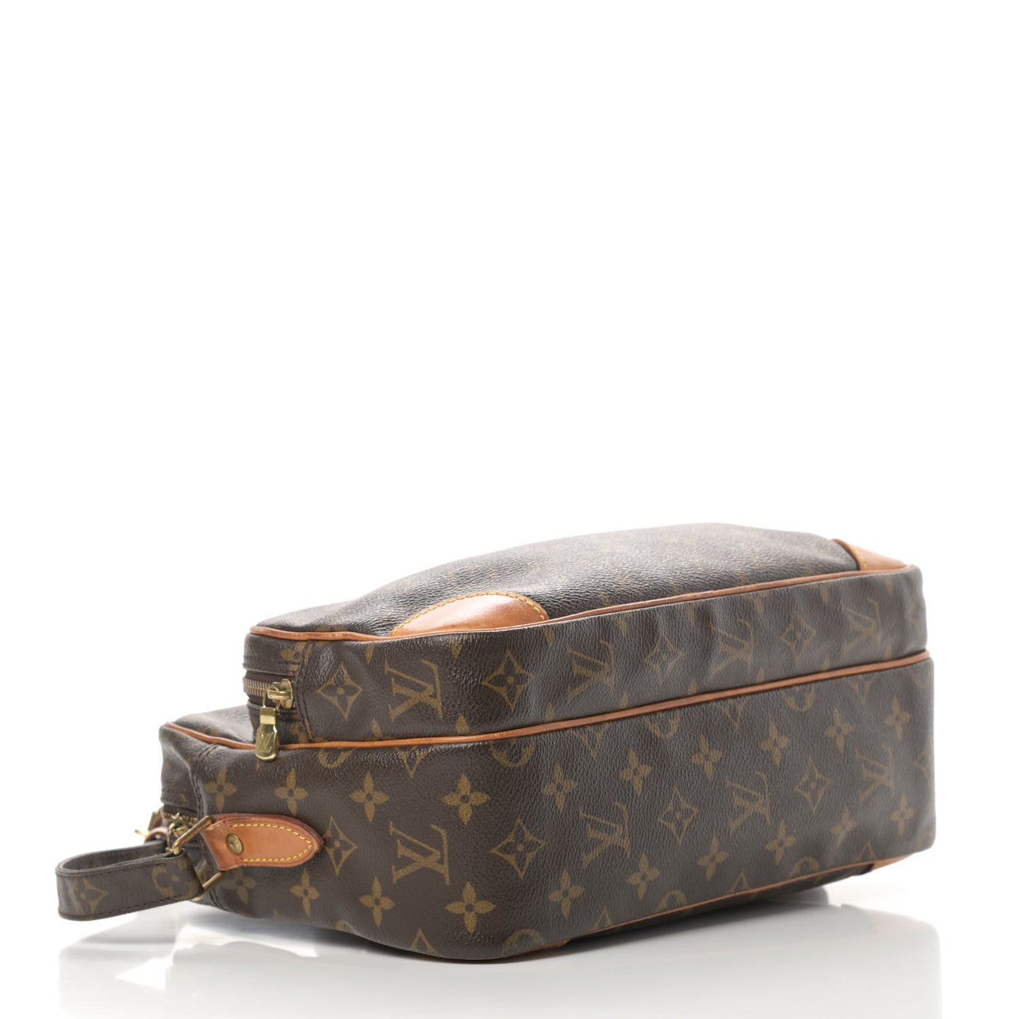 Monogram Nil 28