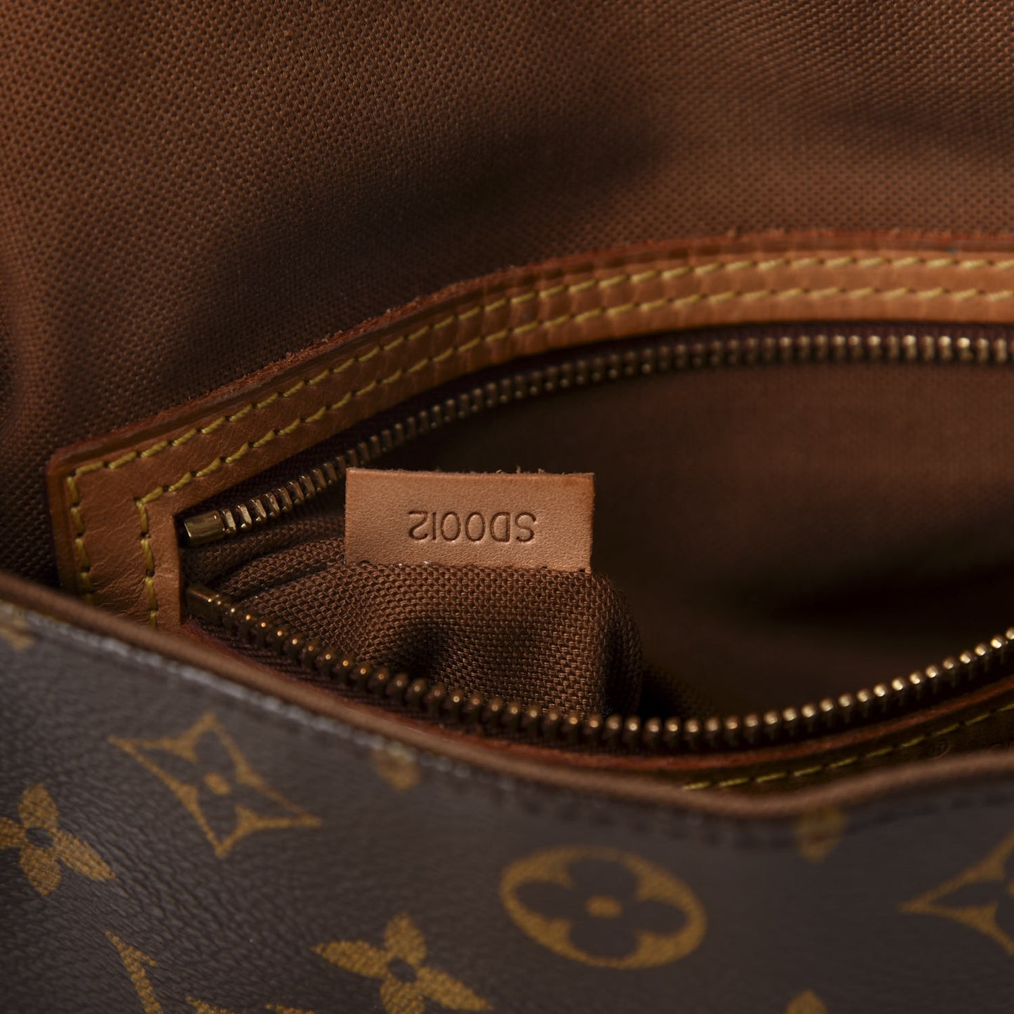Monogram Mini Looping