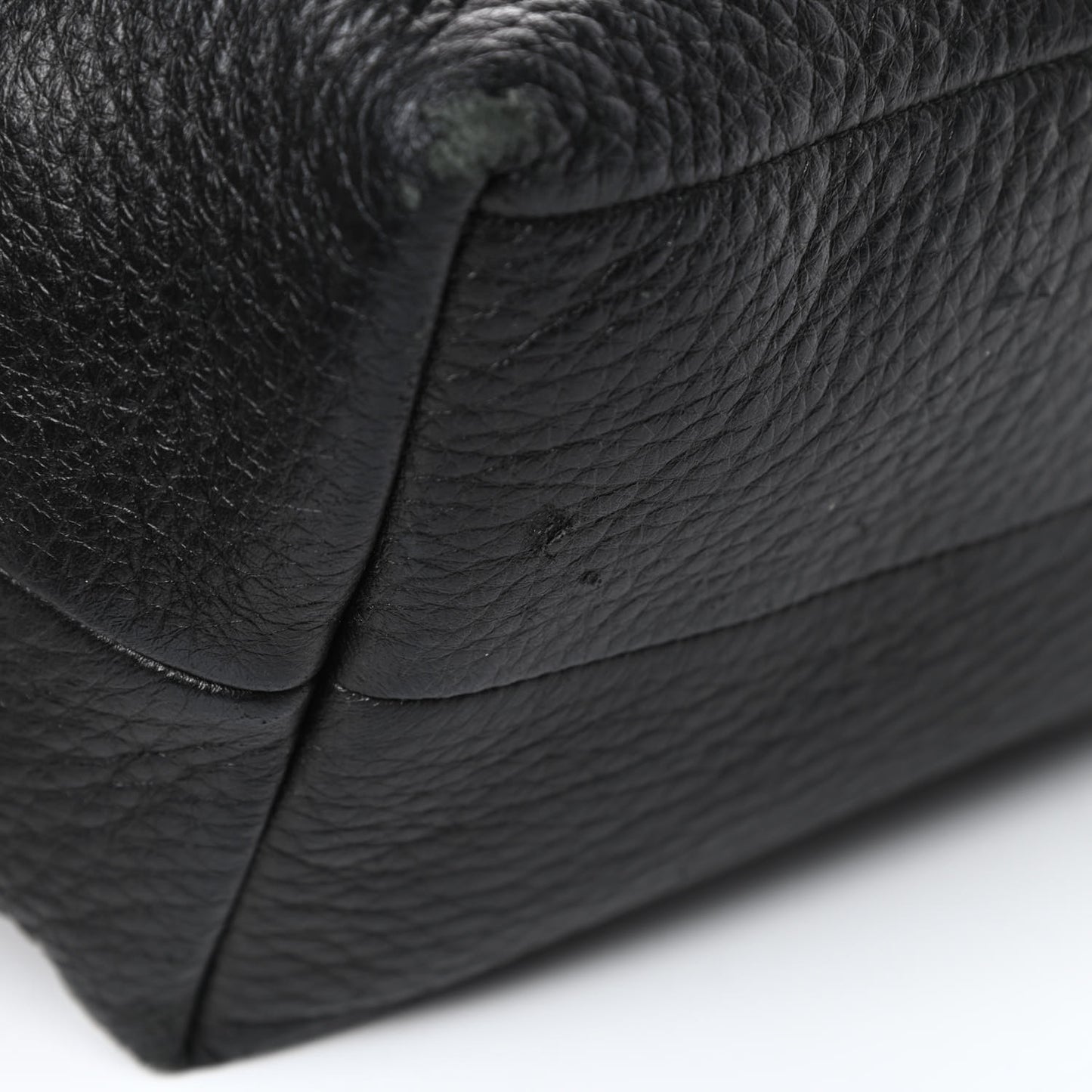 Cervo Flap Shoulder Bag Black