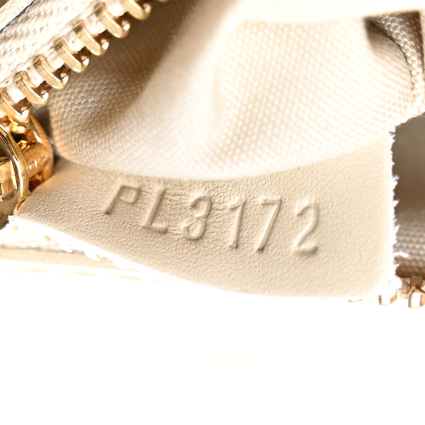 Patent Sobe Clutch Blanc Corail
