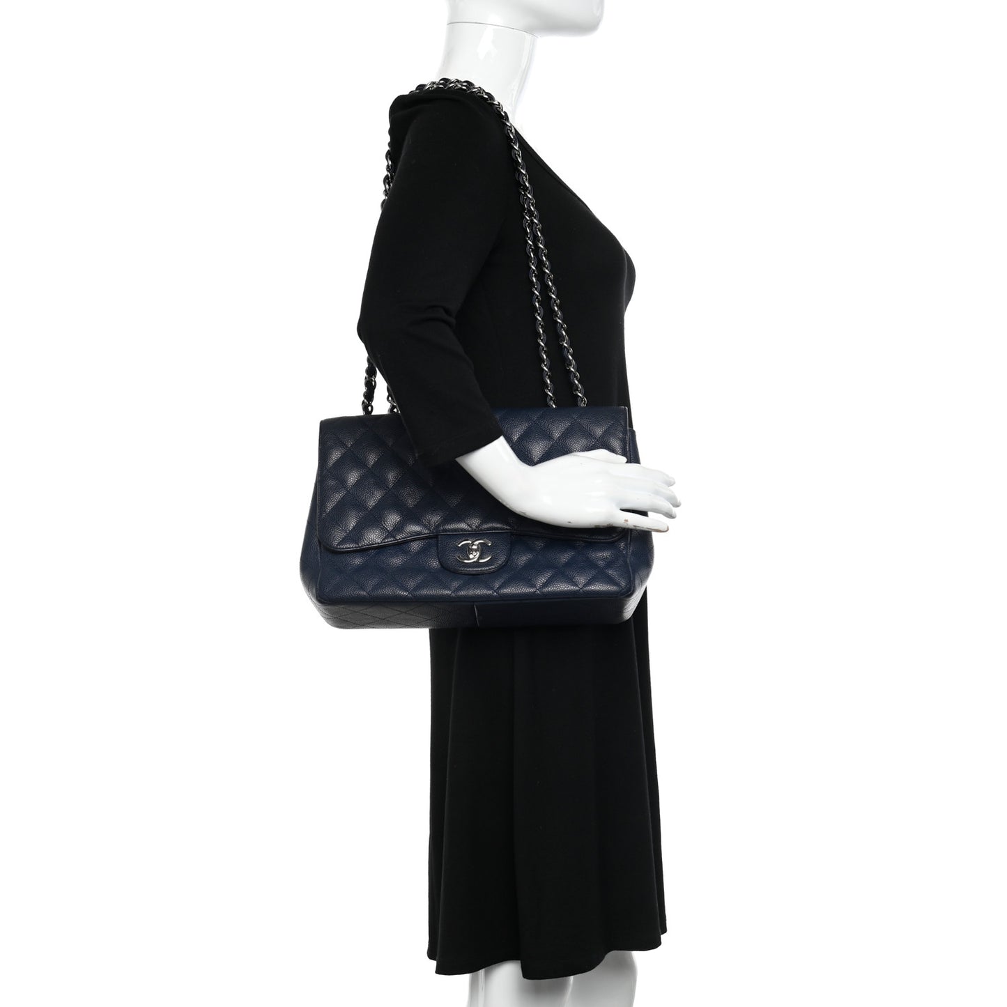 Caviar Quilted Jumbo Single Flap Navy