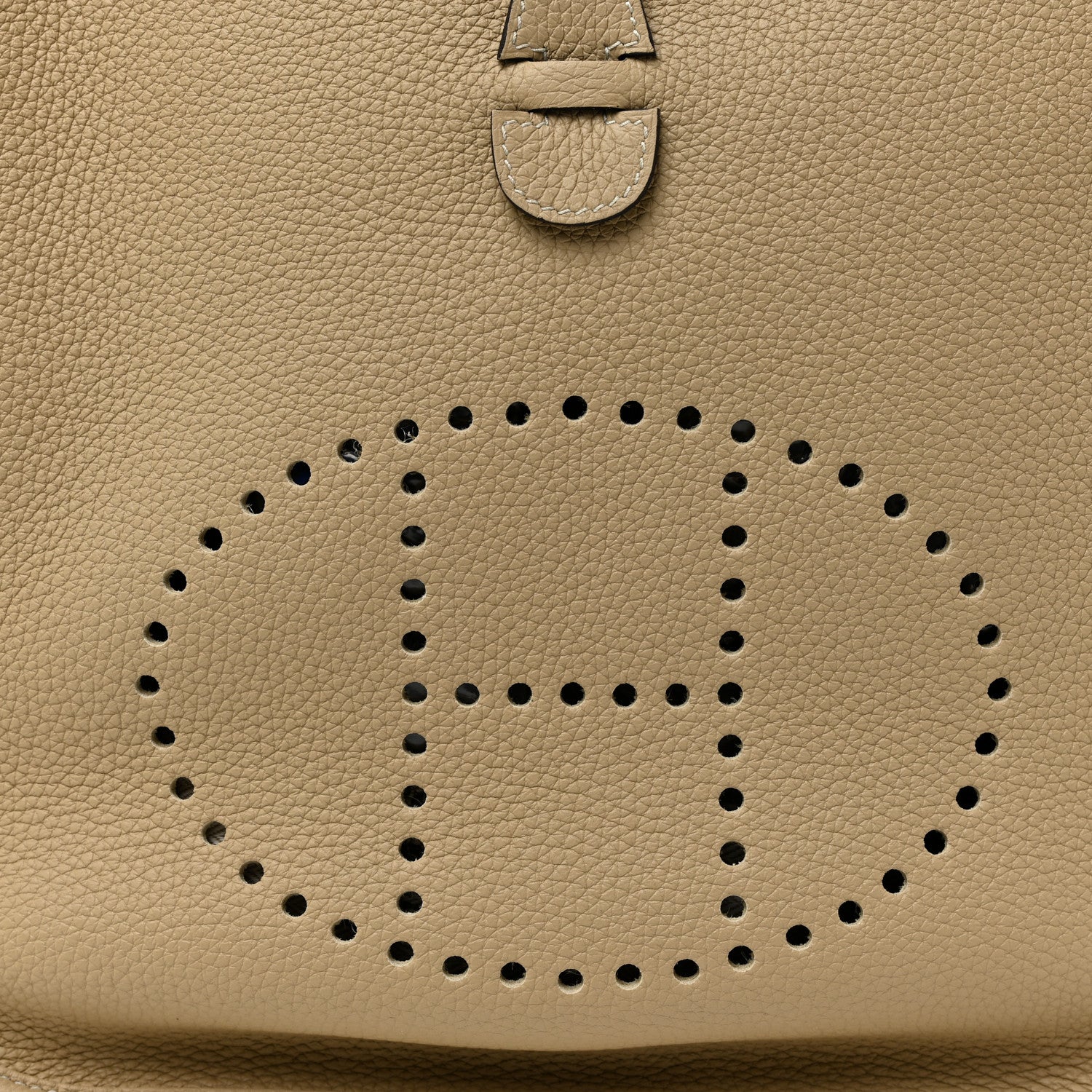Hermes Taurillon Clemence Evelyne III PM Trench 7 of 13