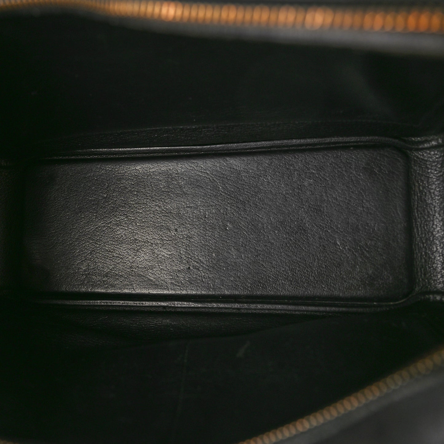 Box Plume 32 Black