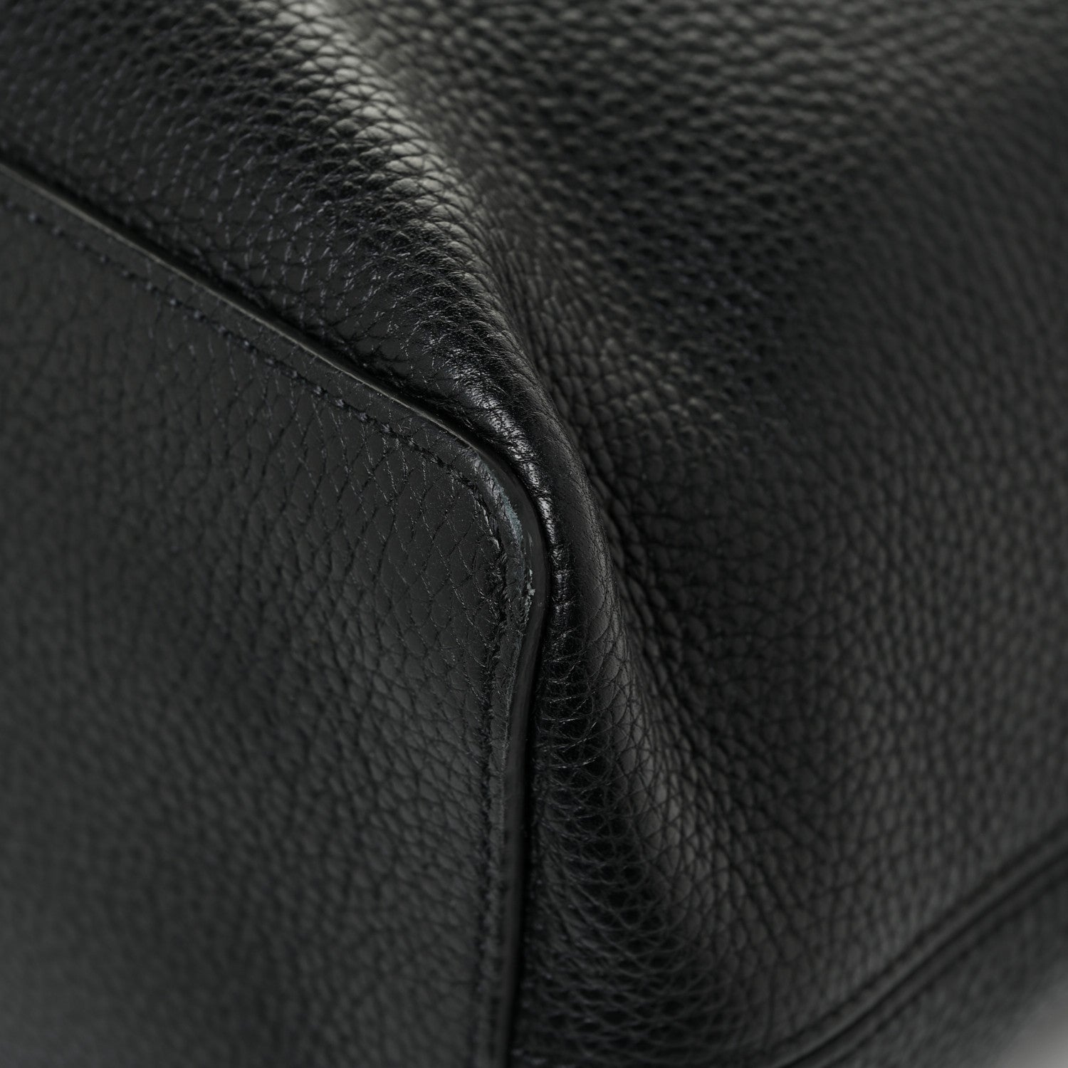 Gucci Pebbled Calfskin Large Soho Hobo Black 10 of 13