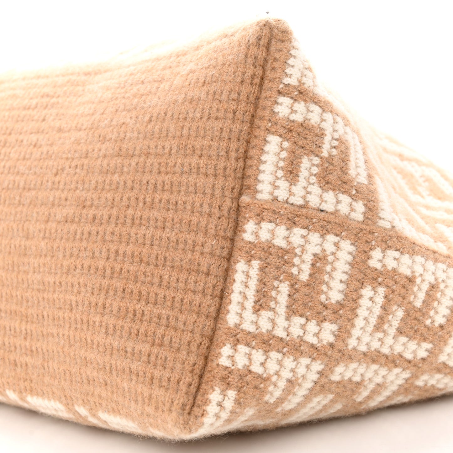 Cashmere Knit FF Large Shopper Tote Cammello