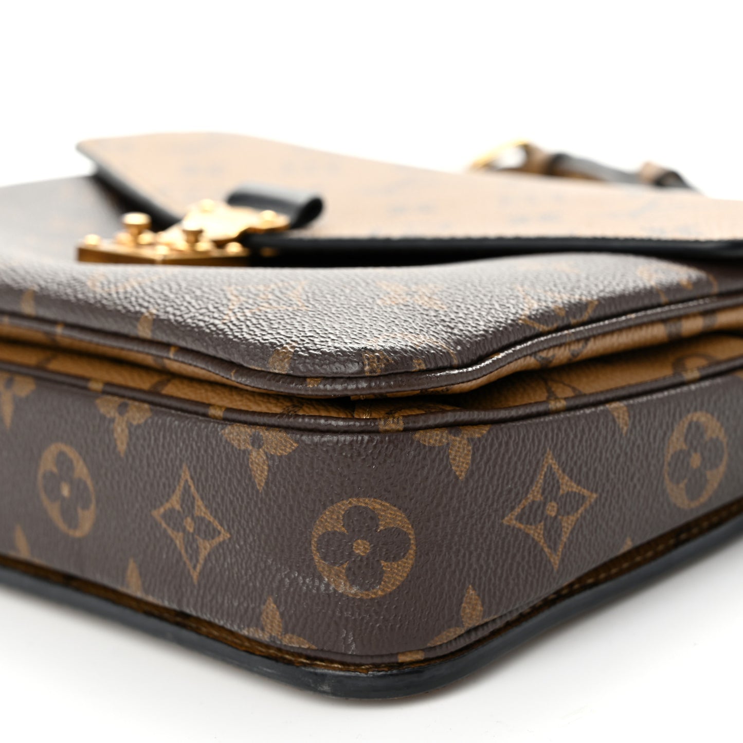 Reverse Monogram Pochette Metis