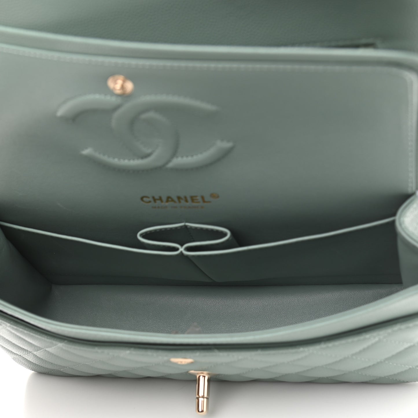 Caviar Quilted Medium Double Flap Green