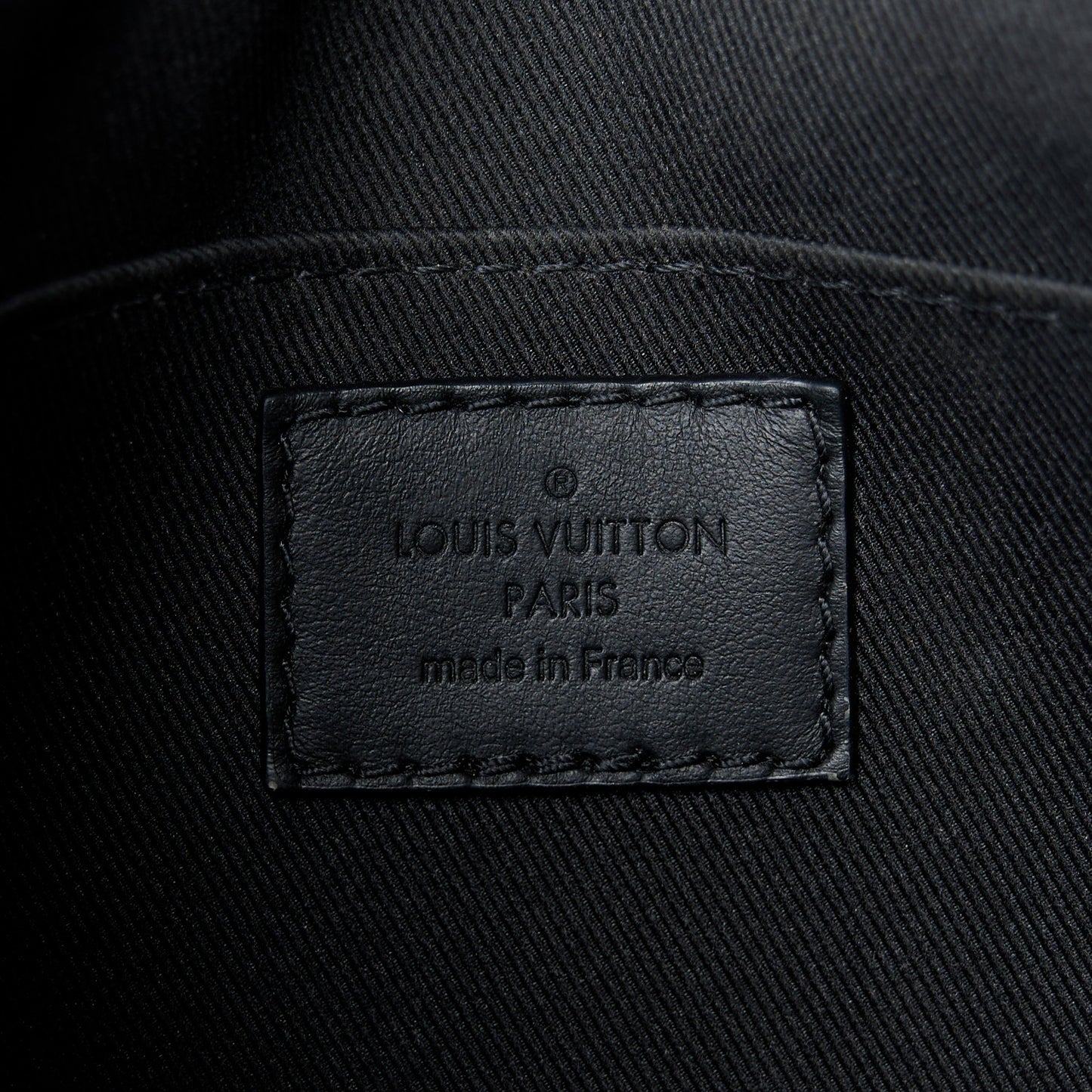 Monogram Macassar Montsouris Messenger PM