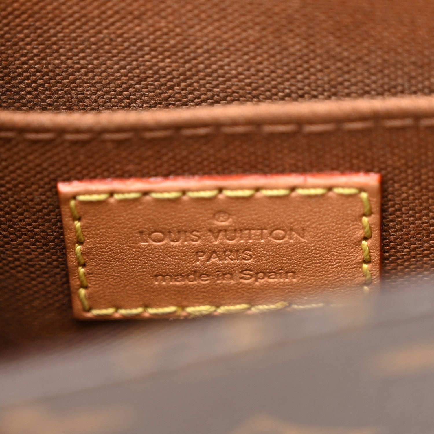 Louis Vuitton Monogram Petit Sac Plat 6 of 11