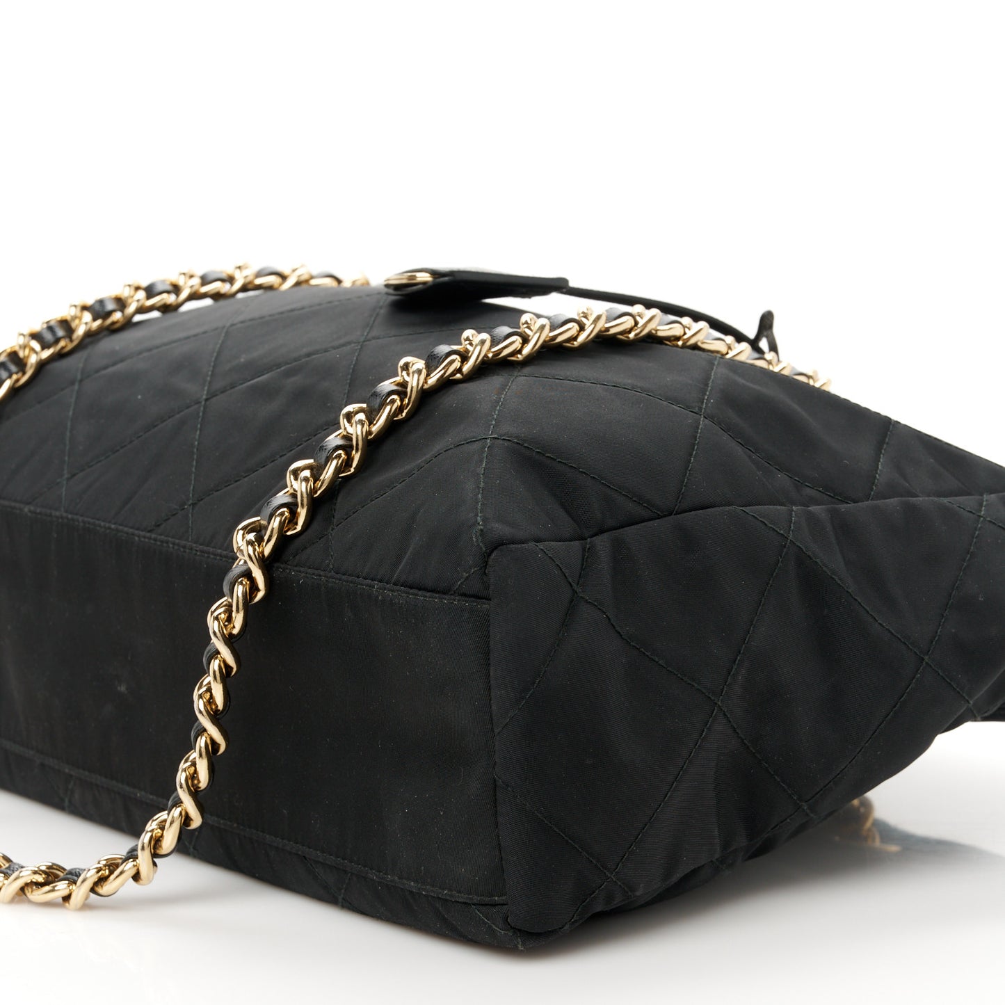 Re-Nylon Impunturato Saffiano Triangle Stitched Re-Edition 1995 Chaine Large Shoulder Bag Black
