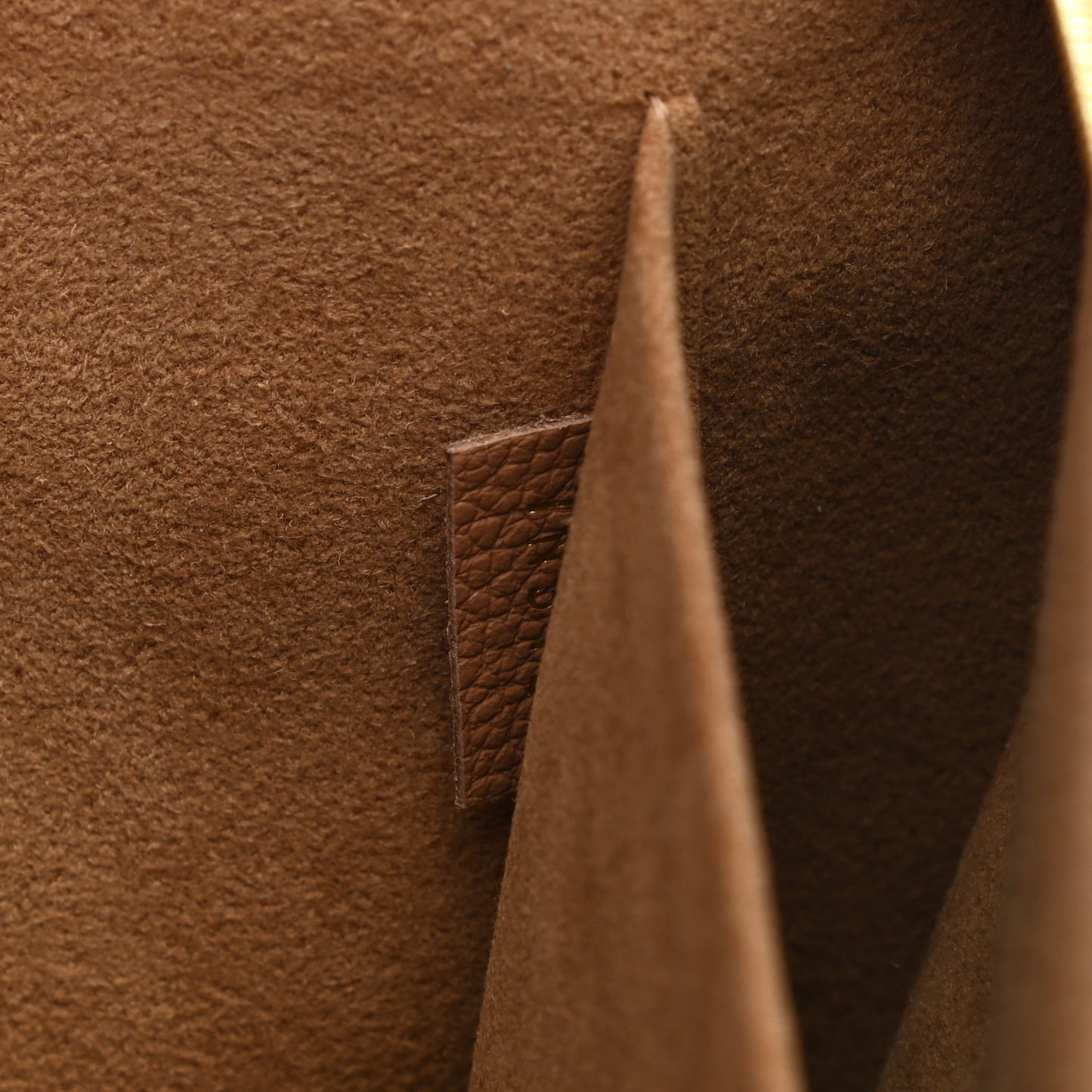 Monogram Daily Pouch Sesame