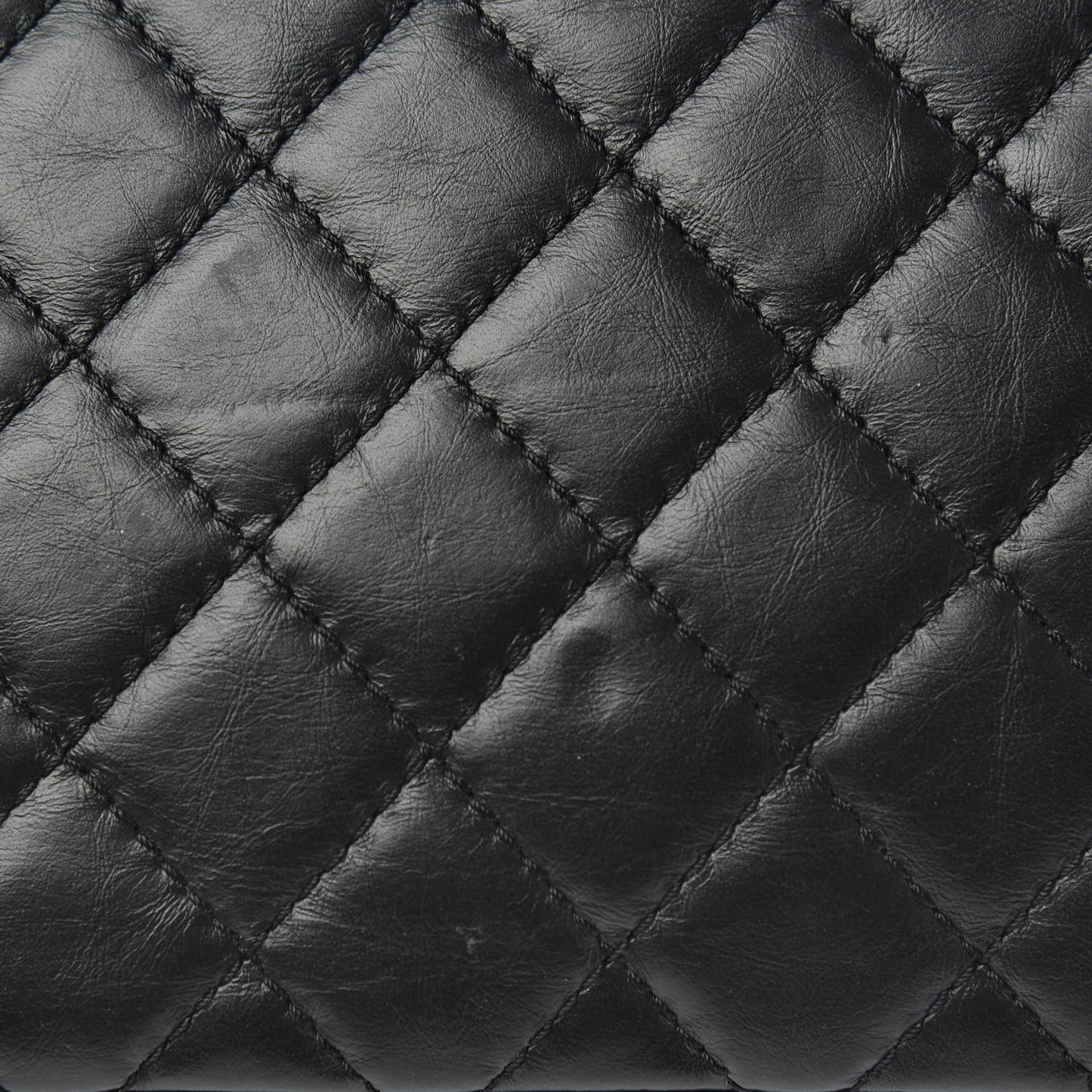 Aged Calfskin Quilted Reissue 2.55 Clutch Black