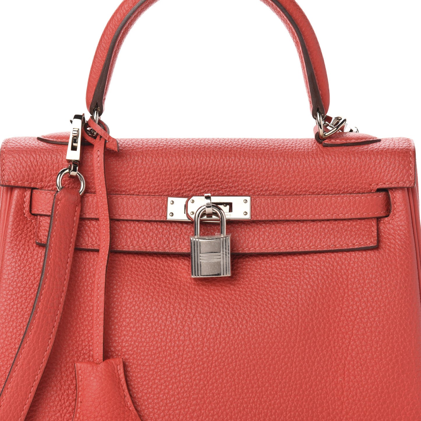 Togo Kelly Retourne 25 Rouge Pivoine