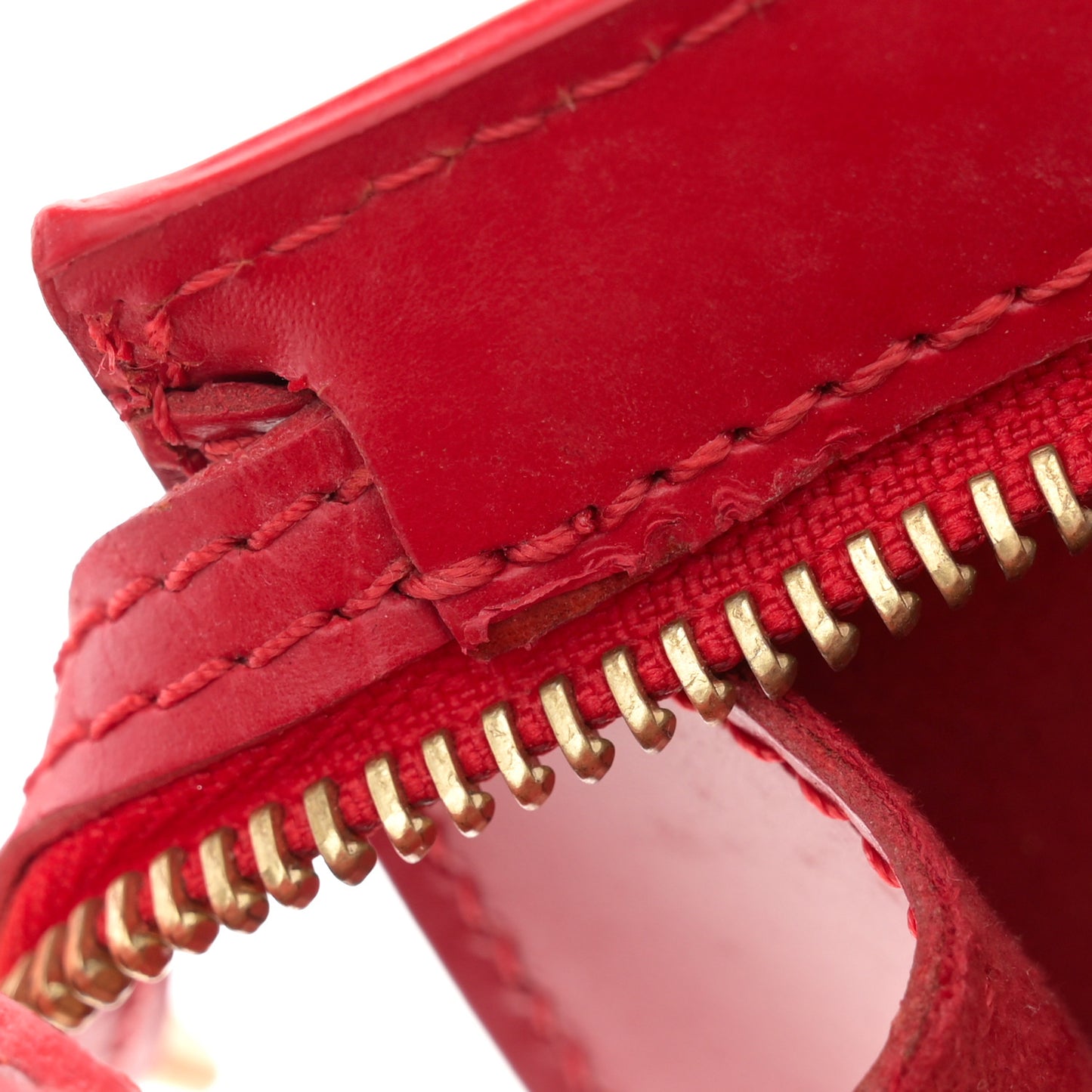 Epi Saint Jacques PM Long Straps Red