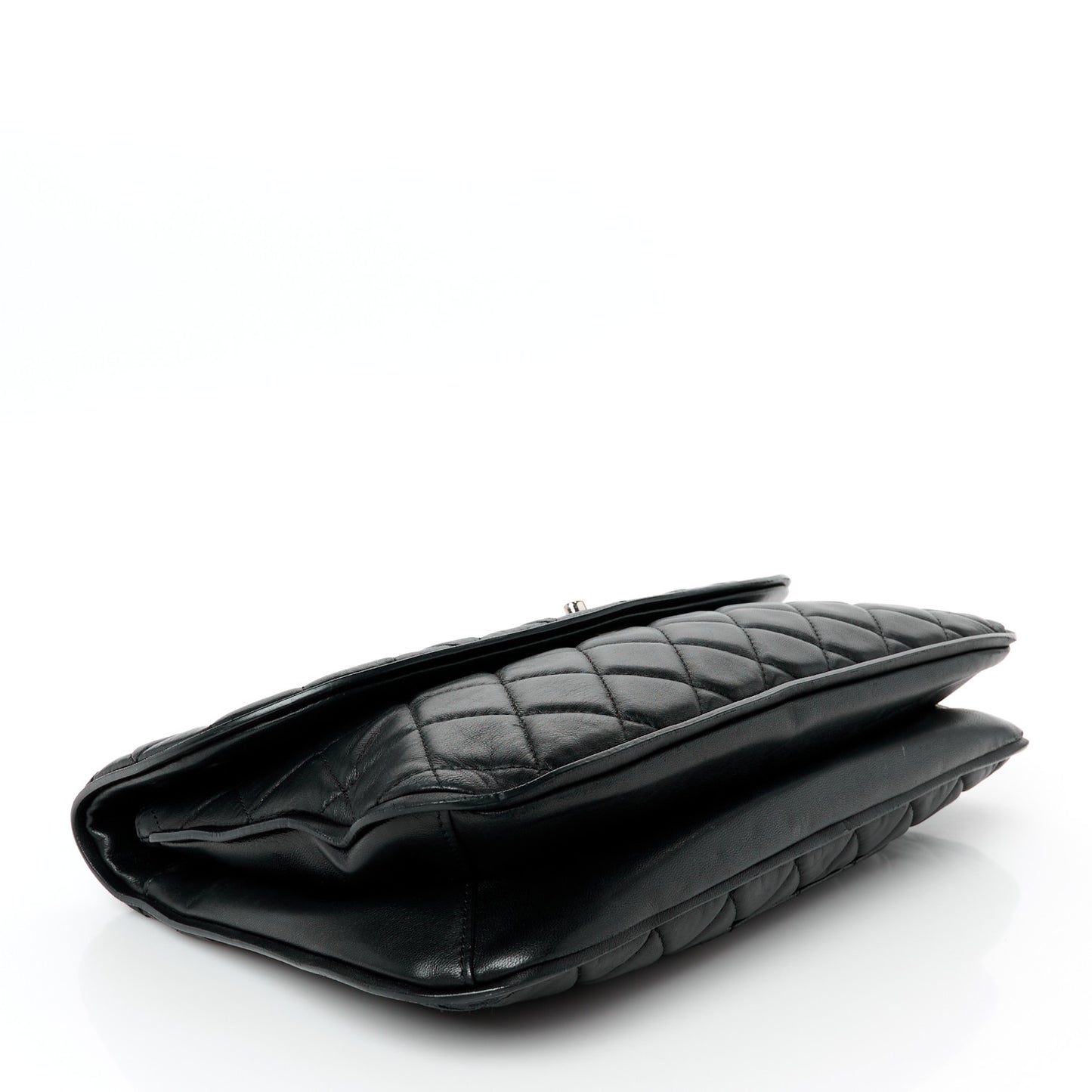 Lambskin Quilted Large Pagode Piping Flap Black