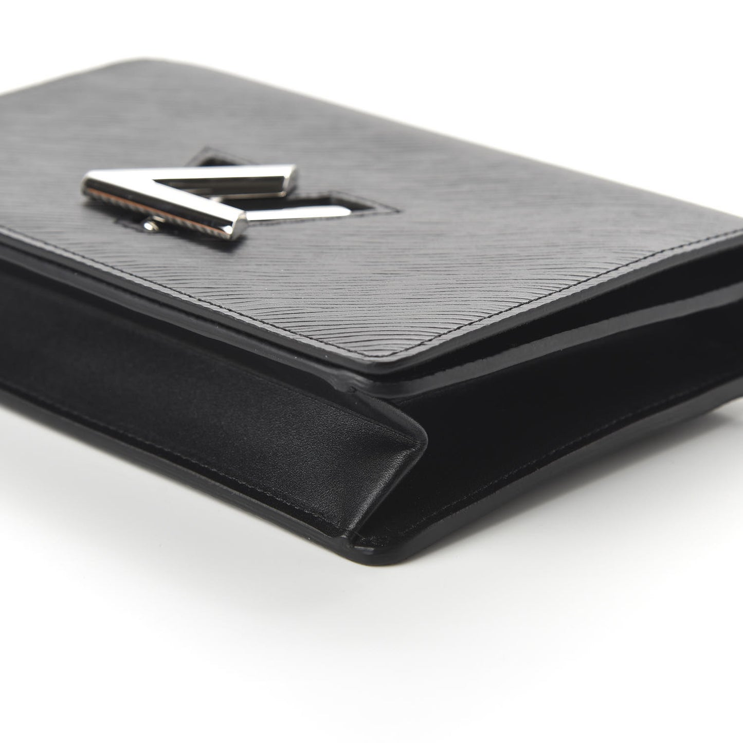 Epi Twist Belt Chain Wallet Black