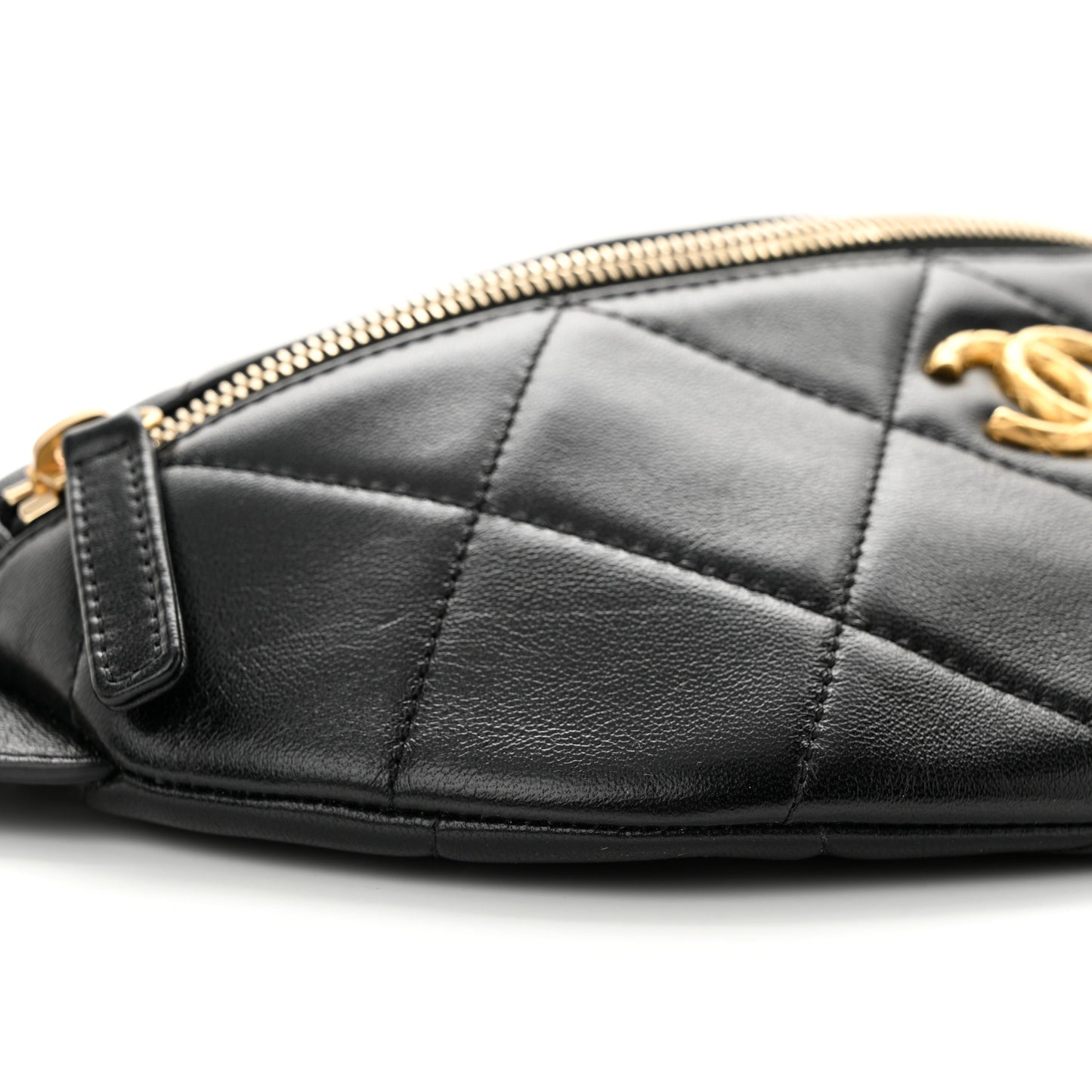 Lambskin Enamel Quilted Waist Bag Black