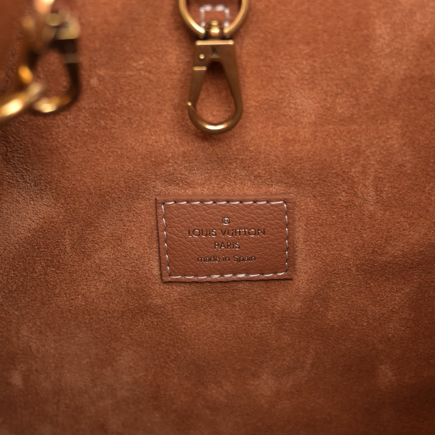 Grained Calfskin Low Key Hobo MM Cognac