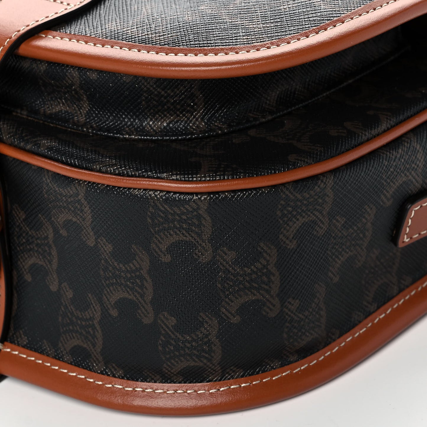 Triomphe Canvas Medium Folco Bag Tan
