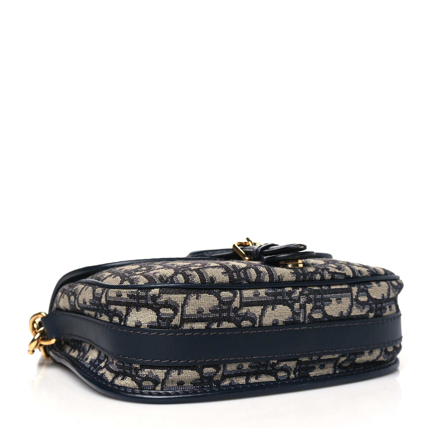Oblique Medium Bobby Flap Blue