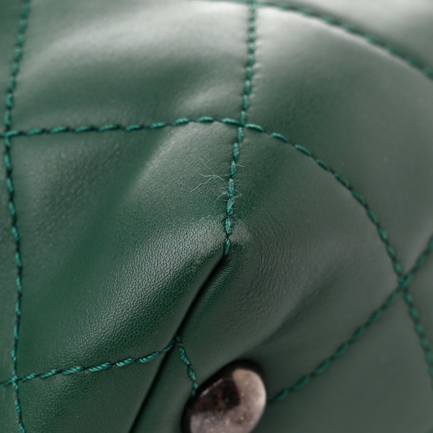 Calfskin Quilted Large Shopping In Chains Tote Green