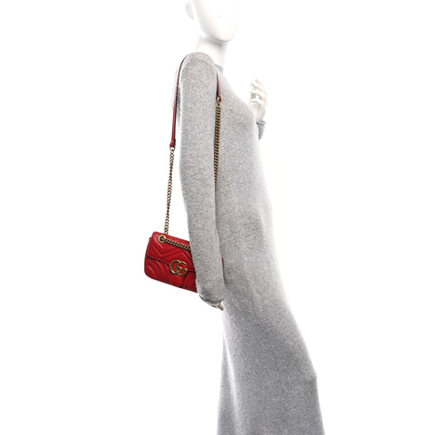 Calfskin Matelasse Mini GG Marmont Shoulder Bag Hibiscus Red