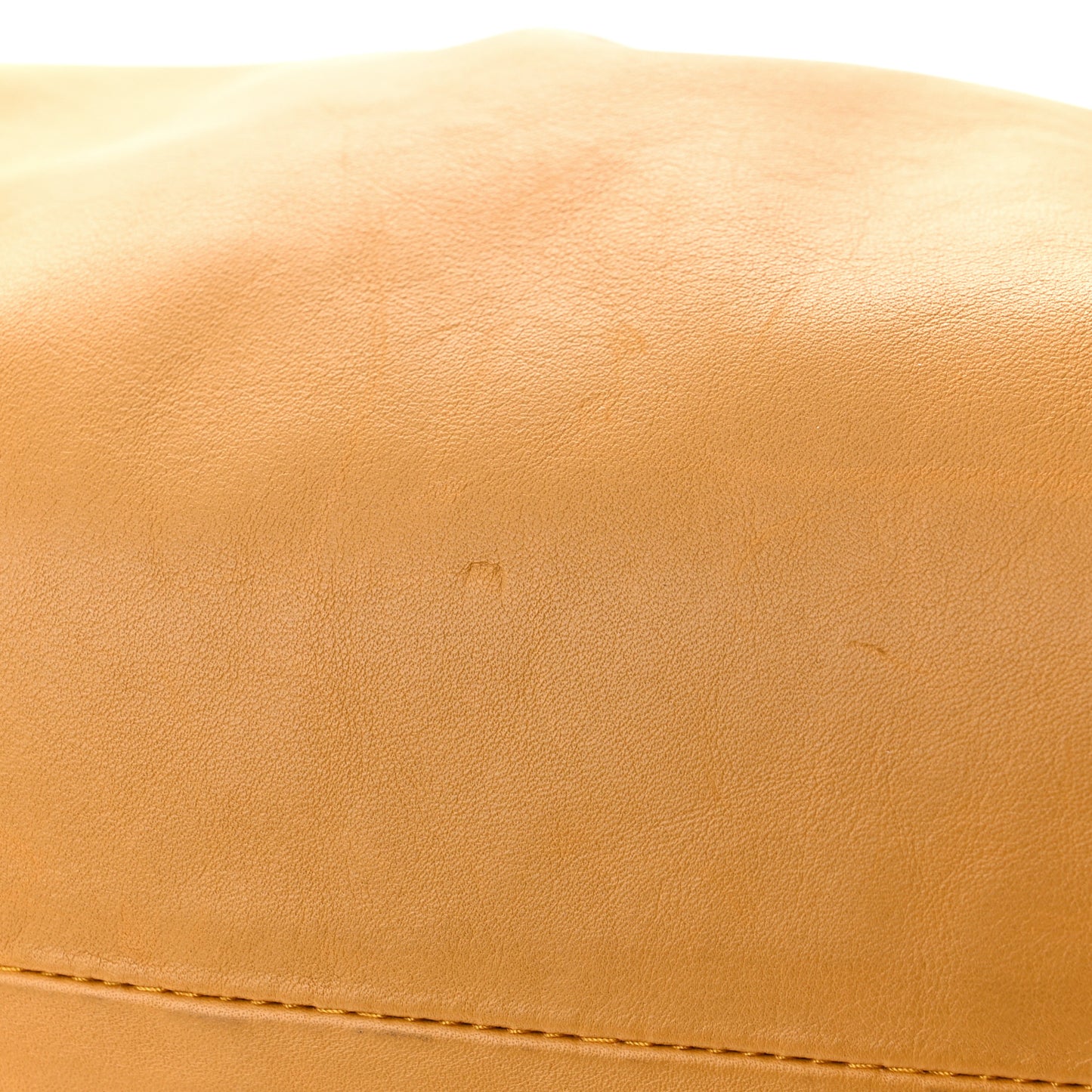 Calfskin The Pouch Chain Ocra