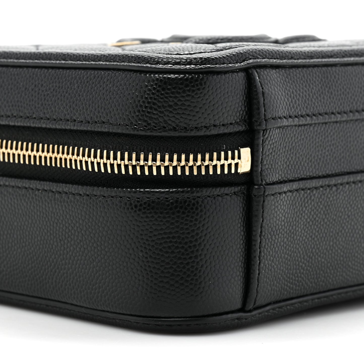 Caviar Quilted Small CC Filigree Vanity Case Black