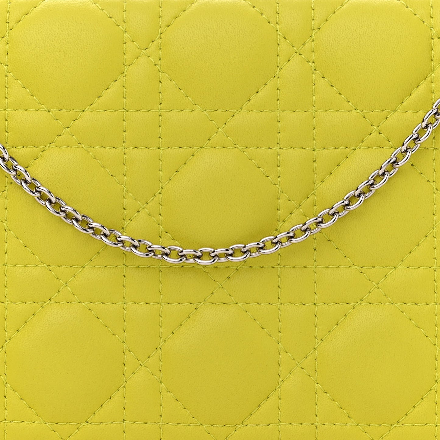Lambskin Cannage Lady Dior Convertible Clutch Vert Acide