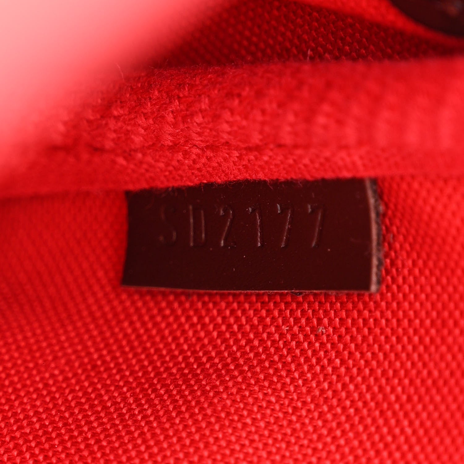 Louis Vuitton Damier Ebene Favorite PM 8 of 11