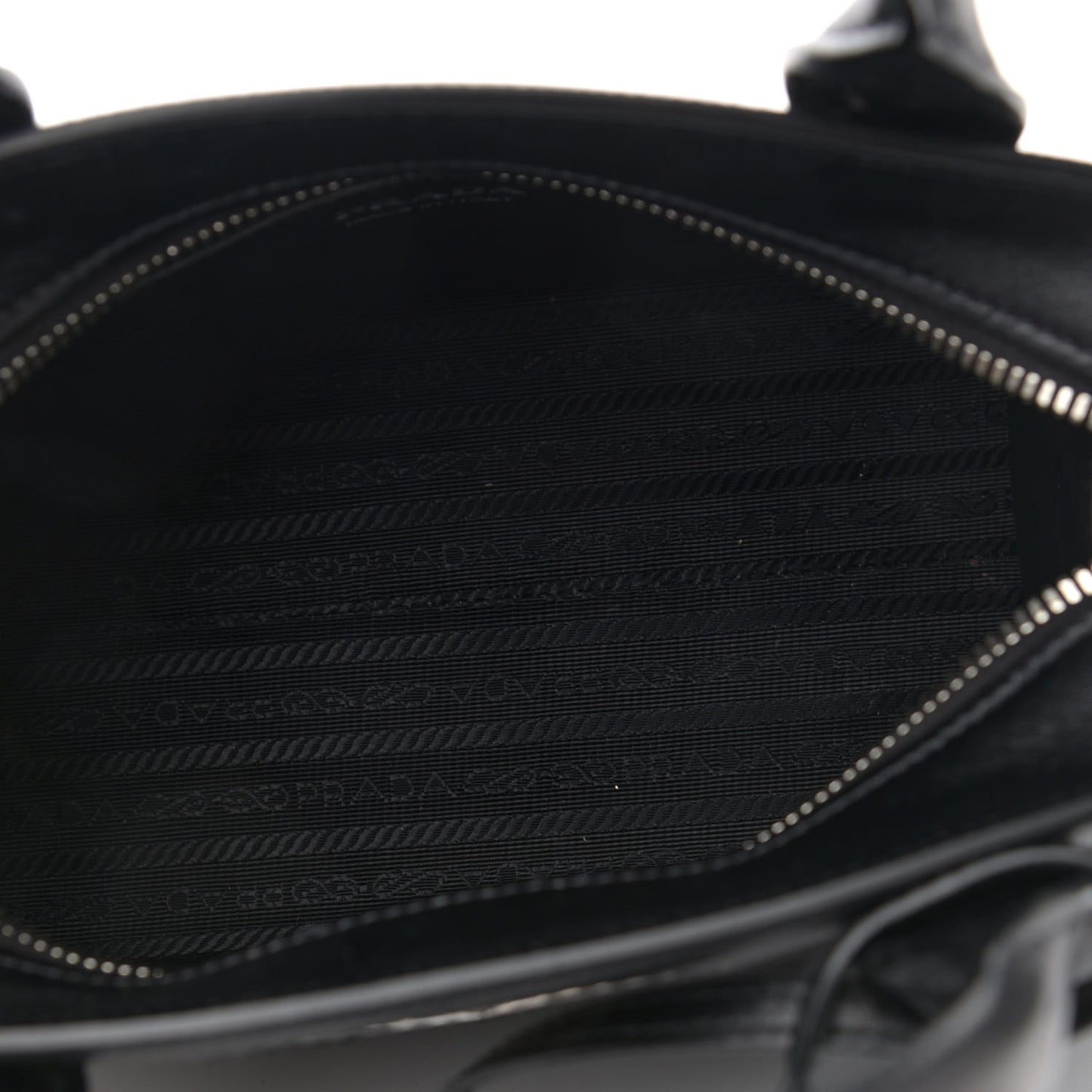 Saffiano Cuir Calfskin Small Kristen Black