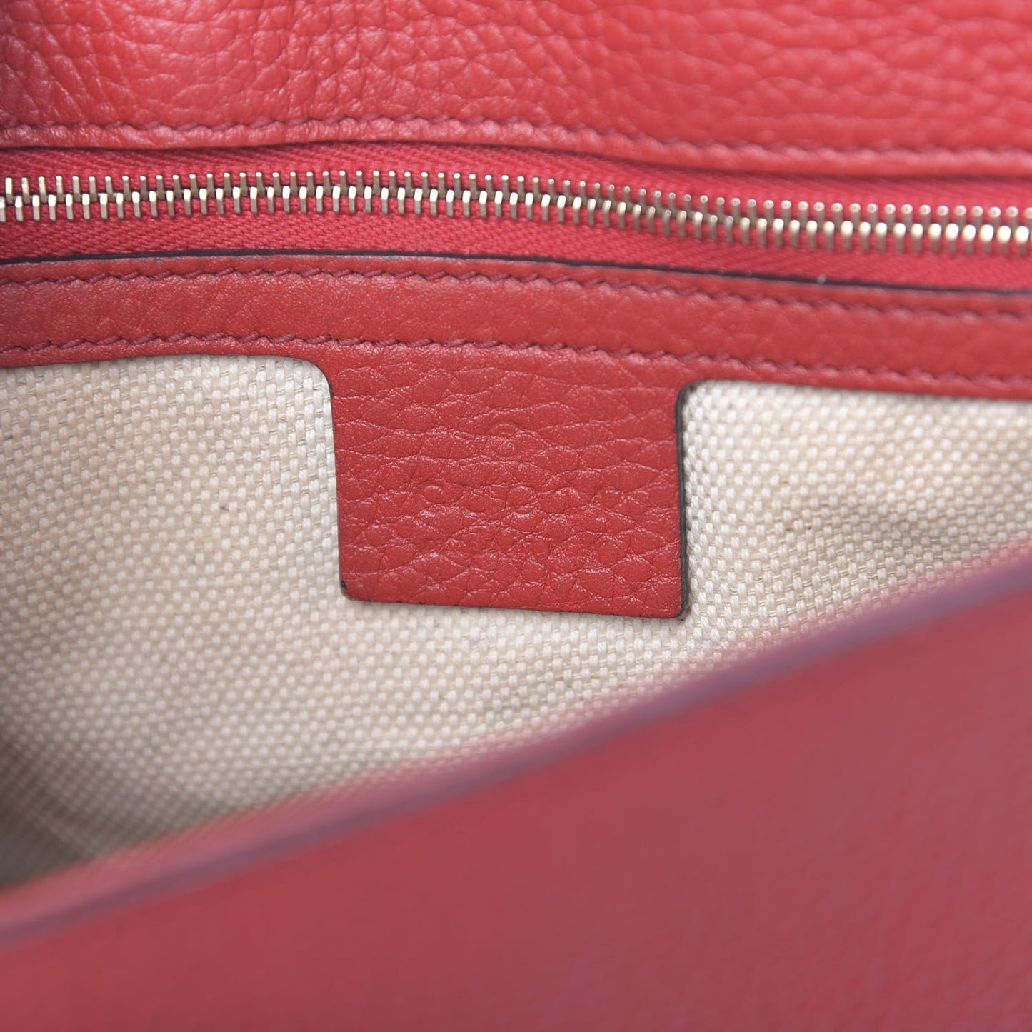 Pebbled Calfskin Medium Soho Flap Crossbody Vibrant Red