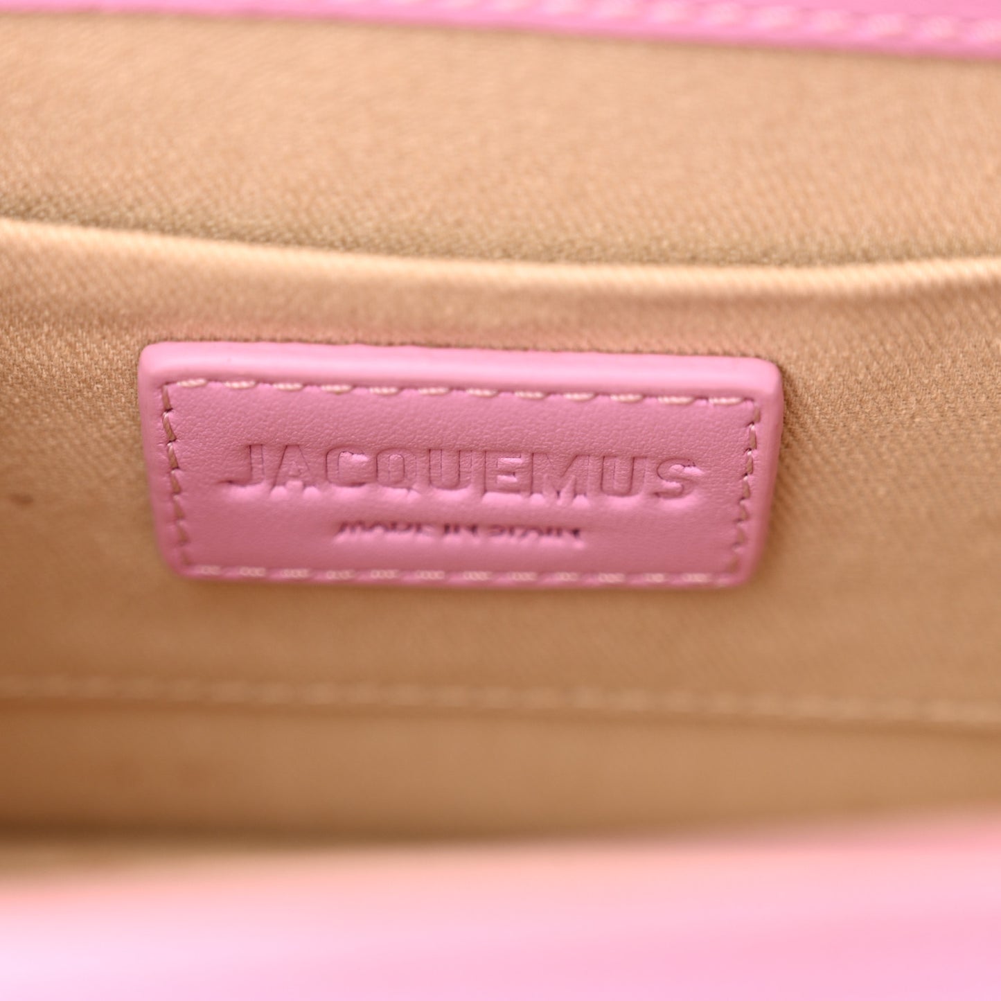 Smooth Calfskin Le Chiquito Noeud Light Pink