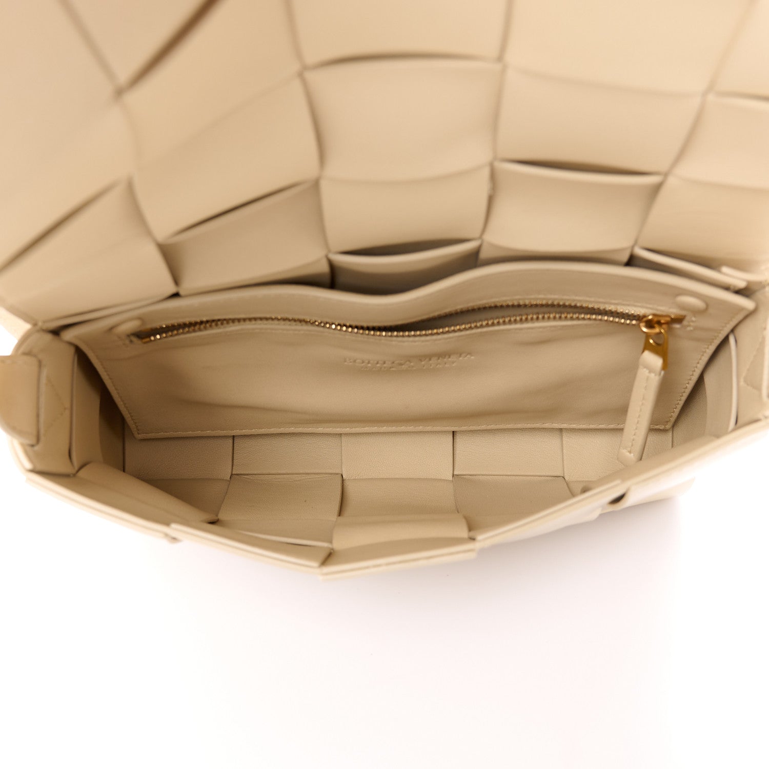 Bottega Veneta Patent Maxi Intrecciato Cassette Crossbody Bag Beige 5 of 15