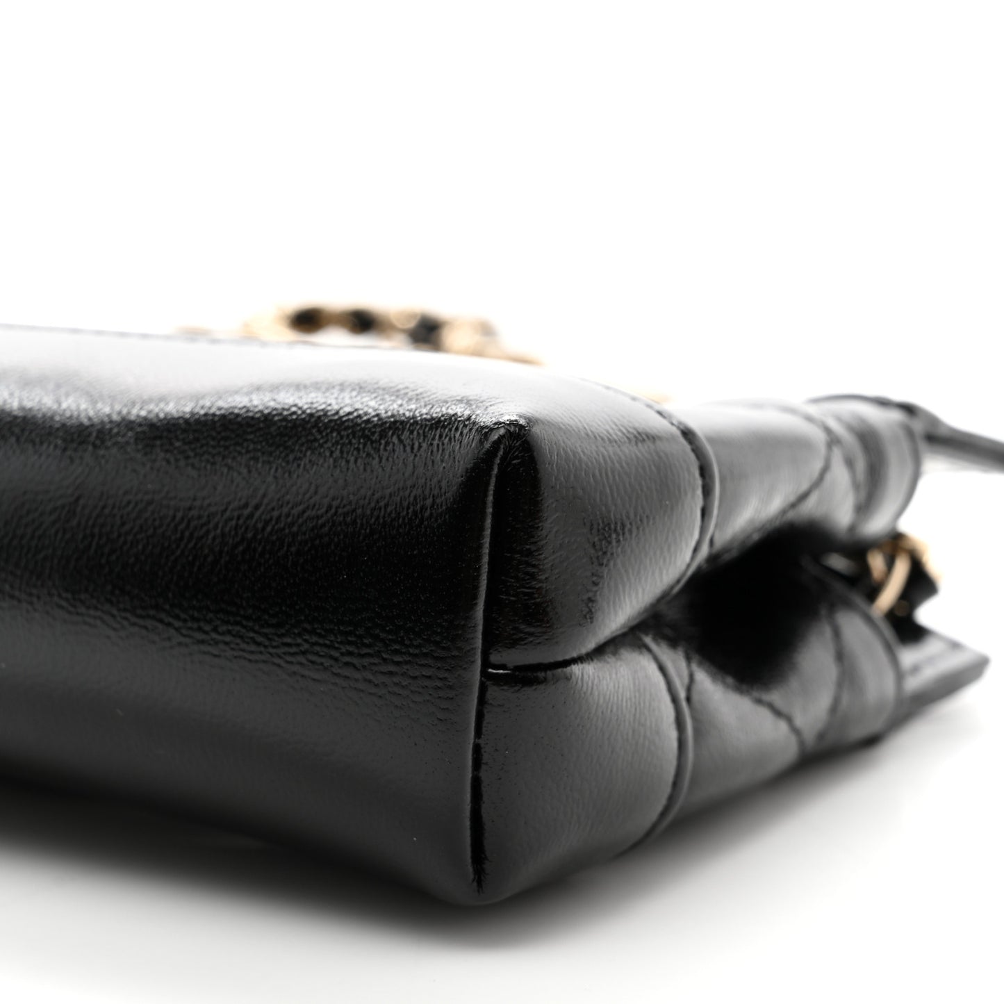 Shiny Lambskin Quilted Micro 31 Clutch With Chain Black