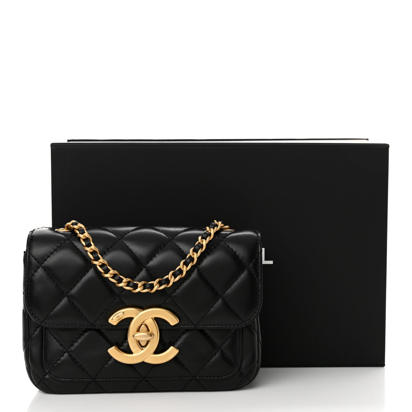 Shiny Lambskin Quilted Mini Maxi CC Flap Black