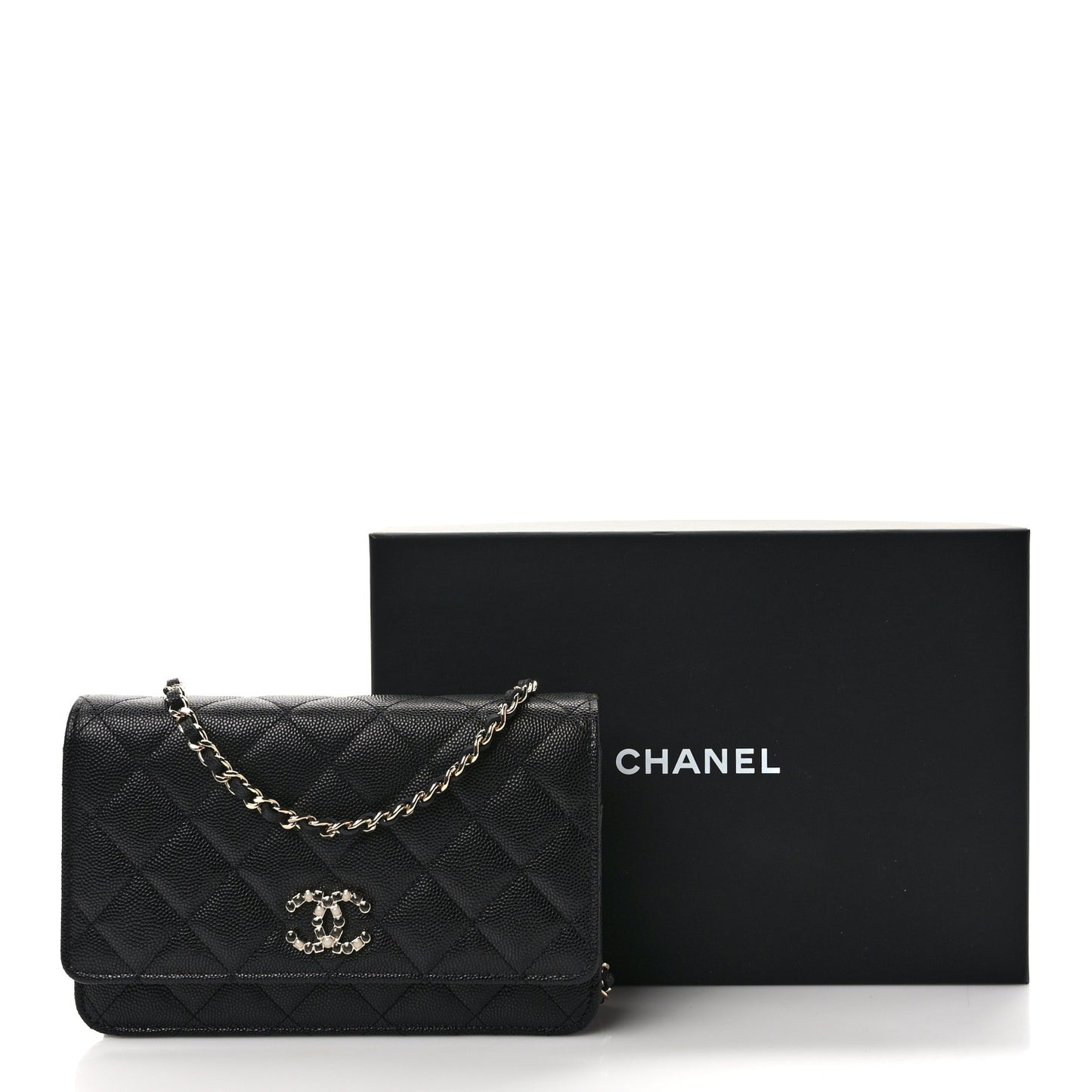Shiny Caviar Enamel Quilted CC Wallet On Chain WOC Black