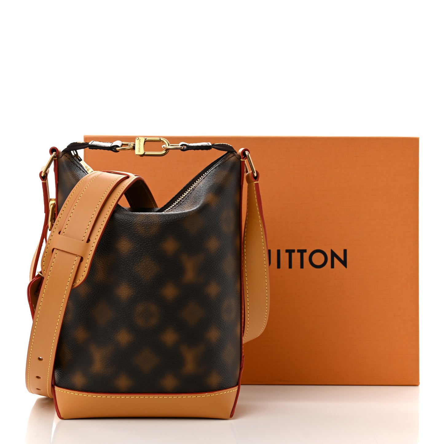 Monogram Blurry Hobo Cruiser PM