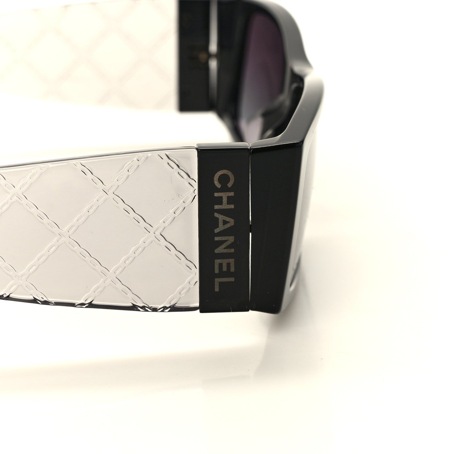 Rectangle Quilted Sunglasses 5425-A Black