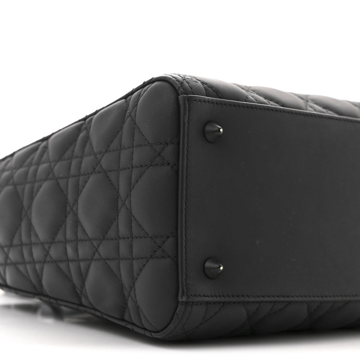 Ultra Matte Calfskin Cannage Medium Lady Dior Black