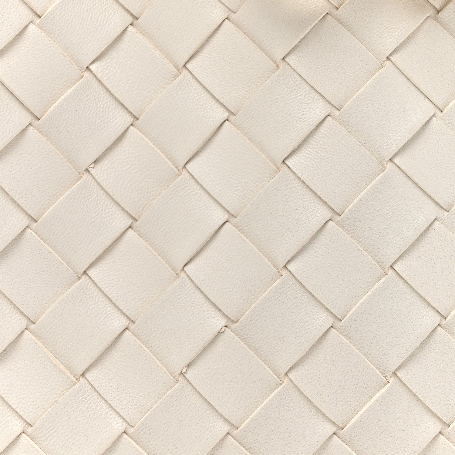 Bottega Veneta Nappa Intrecciato Small Andiamo Shoulder Bag White 7 of 9