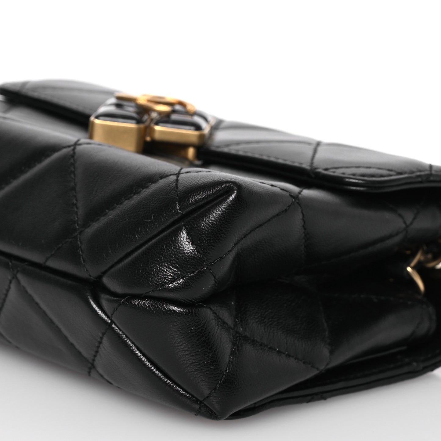 Lambskin Quilted Diamond Lock Flap Black