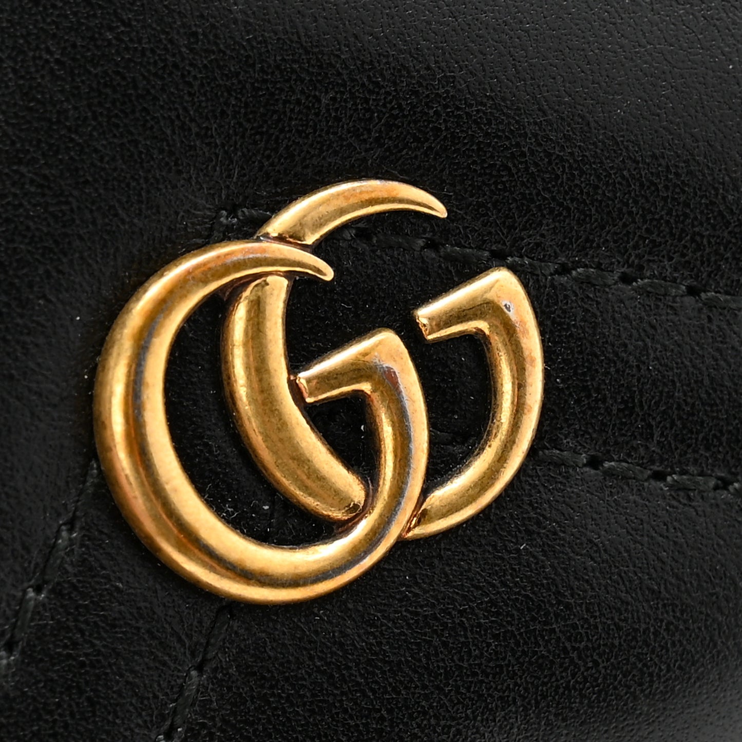 Calfskin Matelasse GG Marmont Card Holder Black